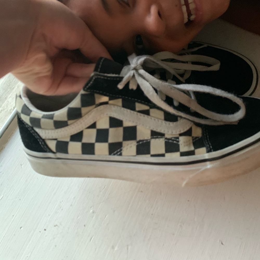CHECKERED VANS